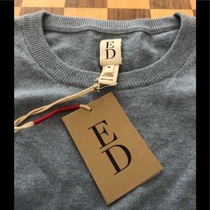 Ellen Degeneress NWT sweater